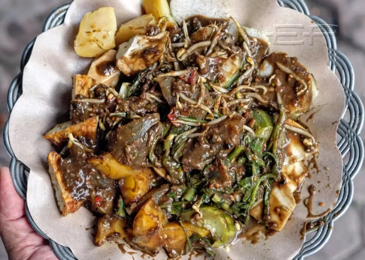 Rujak Cingur
