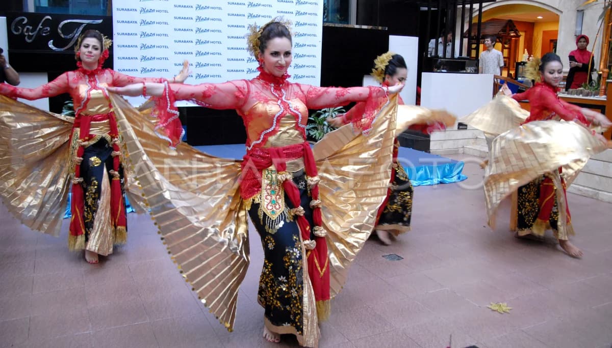 Tari Sparkling Surabaya
